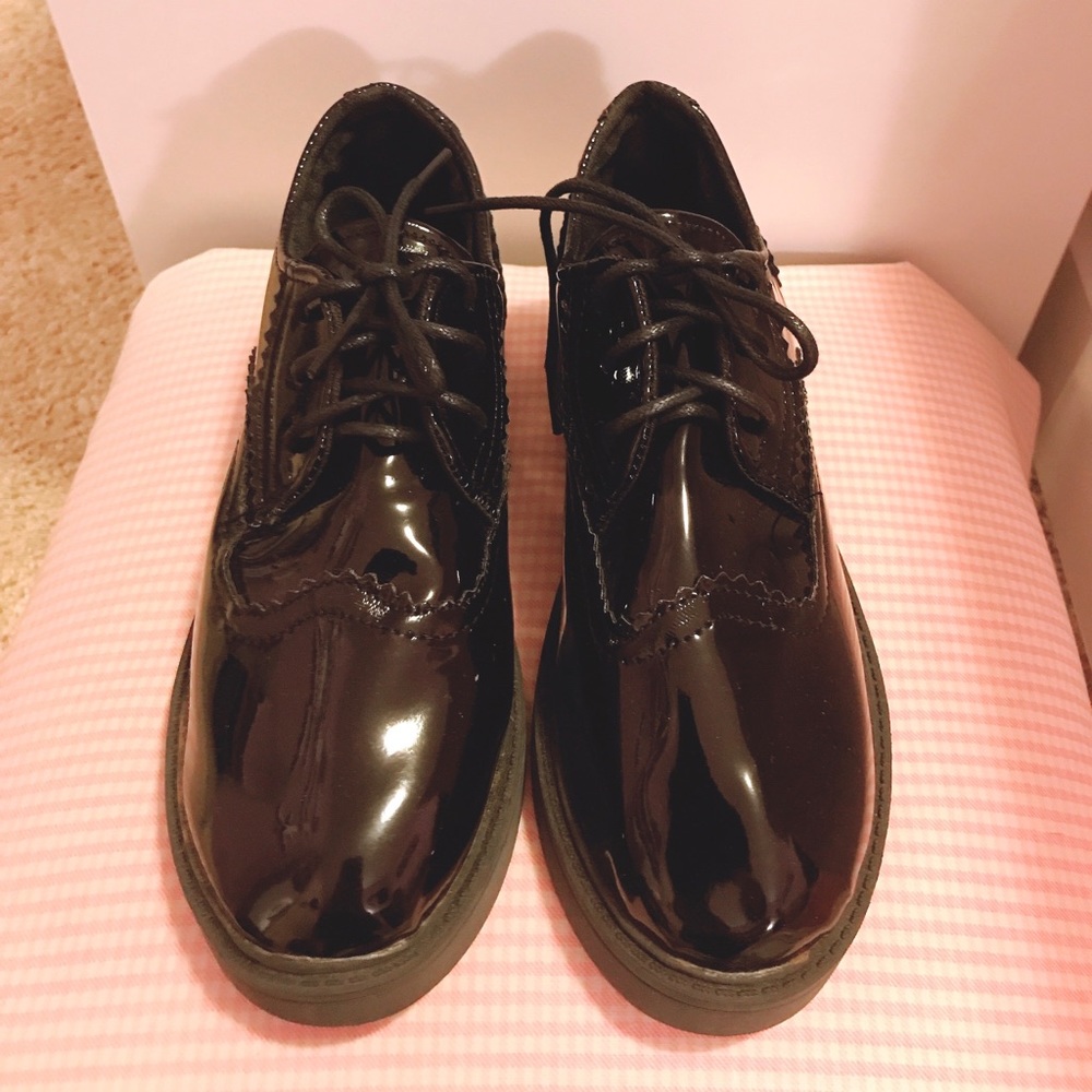 Women’s Oxford Shoes